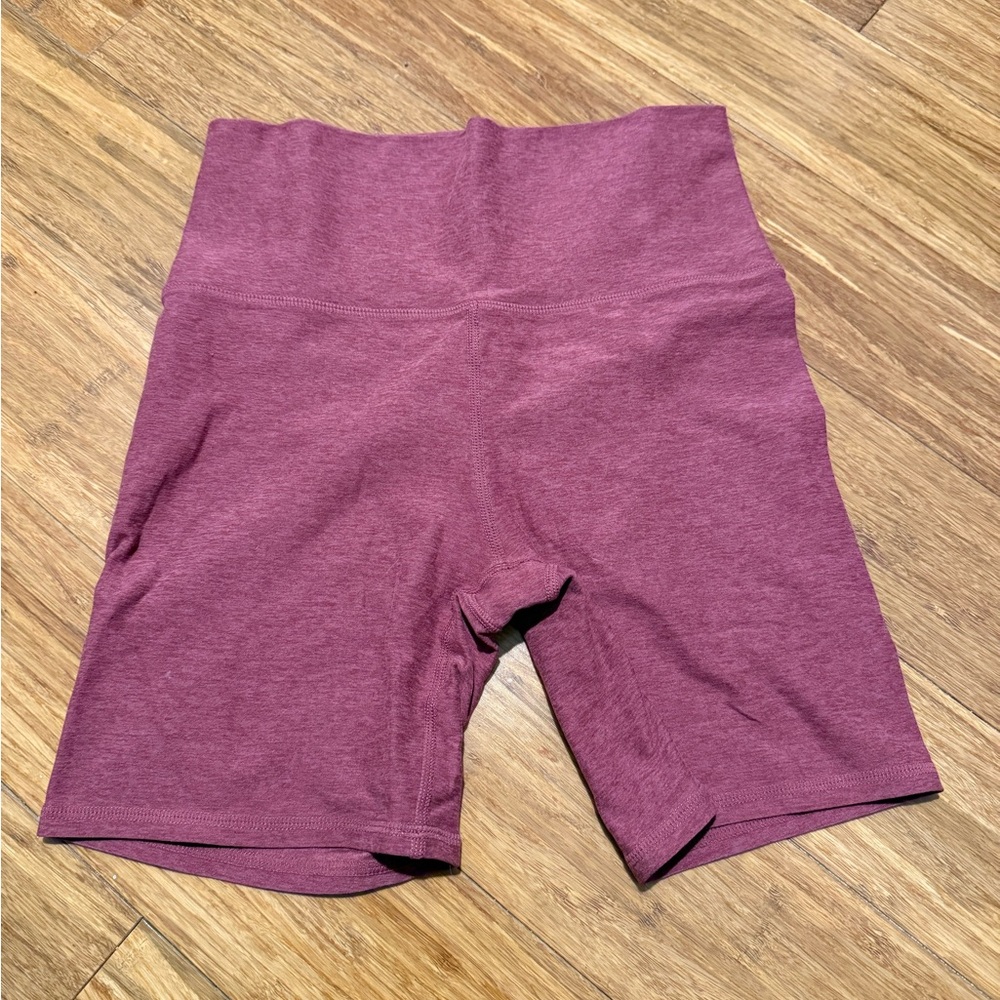Vuori Women’s Clean Elevation Shorty Biker Short in Desert Rose